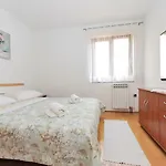 Gostinjska kuća Baric 3*