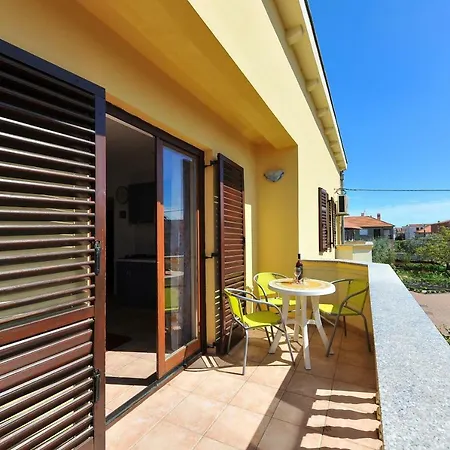 Konukevi Baric 3*