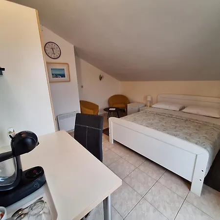 巴里奇旅馆 扎达尔