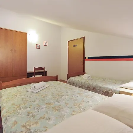 巴里奇旅馆 扎达尔