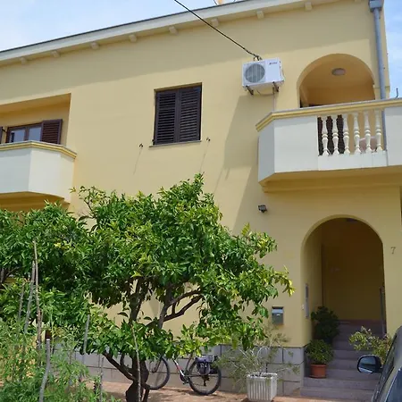 Baric Guest house